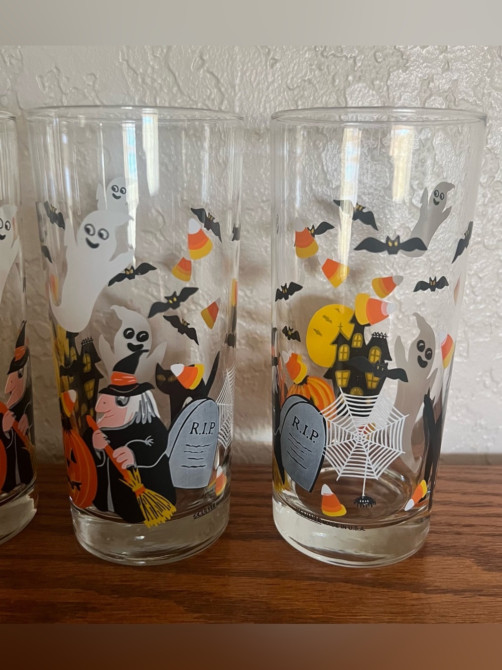Set of 4 Rare Vintage Culver SpookyTown Halloween Glasses - Picture 3 of 10